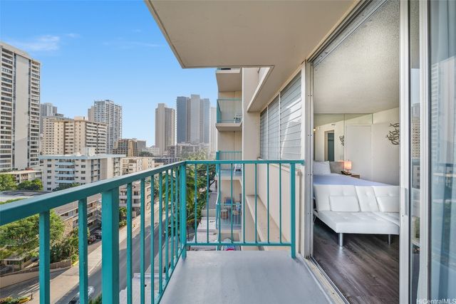 444 Kanekapolei Street 810, Honolulu, HI 96815