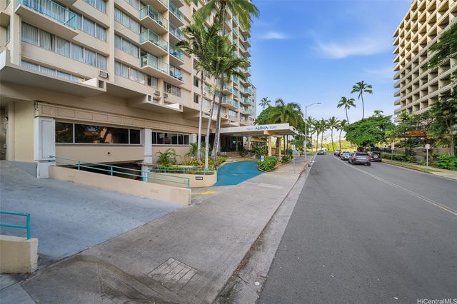 444 Kanekapolei Street 810, Honolulu, HI 96815