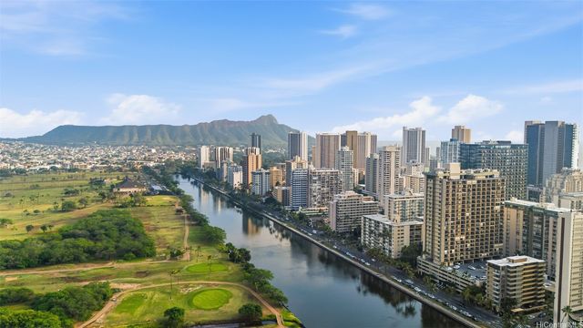 444 Kanekapolei Street 810, Honolulu, HI 96815