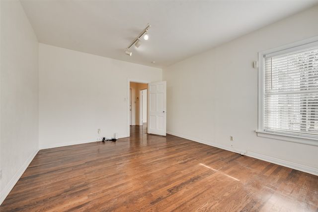 2524 Daisy Lane, Fort Worth, TX 76111