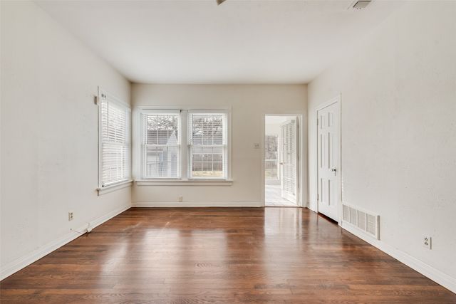 2524 Daisy Lane, Fort Worth, TX 76111