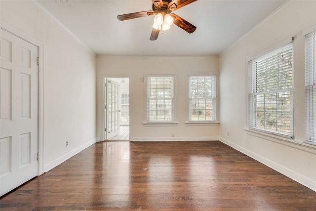 2524 Daisy Lane, Fort Worth, TX 76111