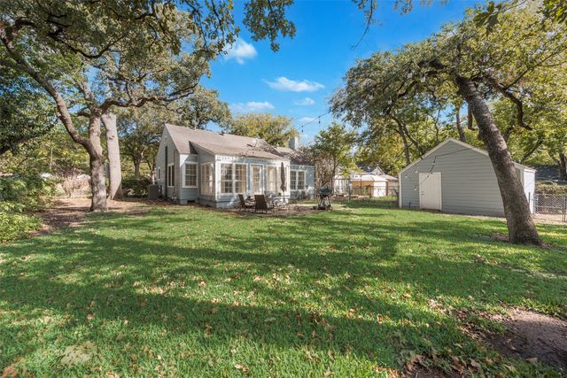 2524 Daisy Lane, Fort Worth, TX 76111
