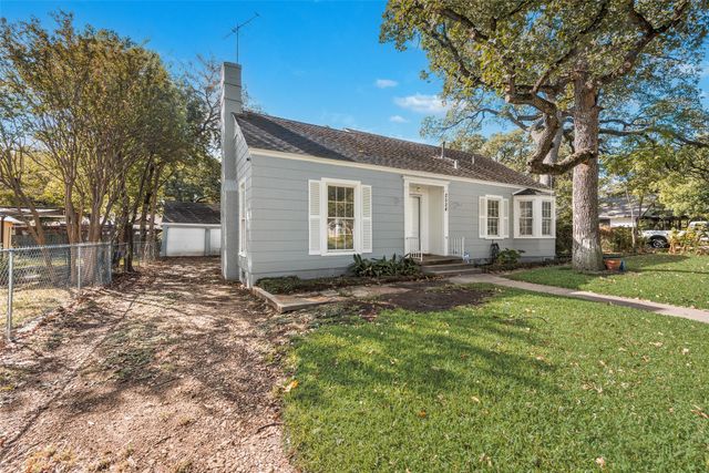 2524 Daisy Lane, Fort Worth, TX 76111