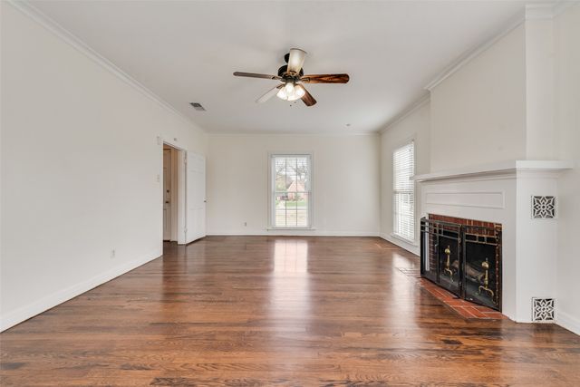 2524 Daisy Lane, Fort Worth, TX 76111