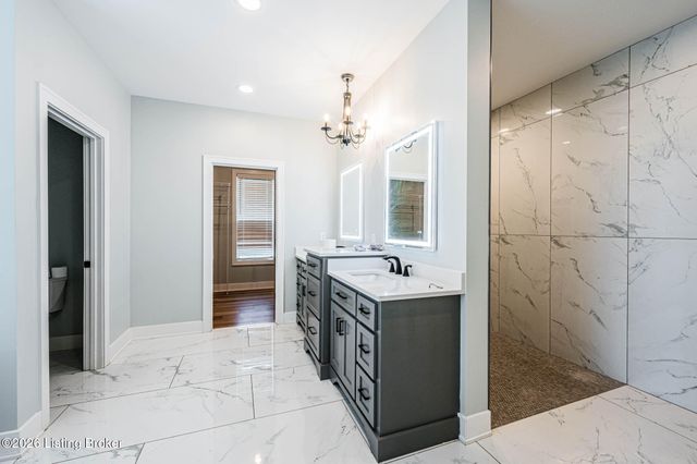 1724 Leyben Ct A, Bowling Green, KY 42103