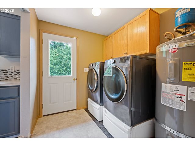 265 EASY STREET Rd, Silver Lake, WA 98645