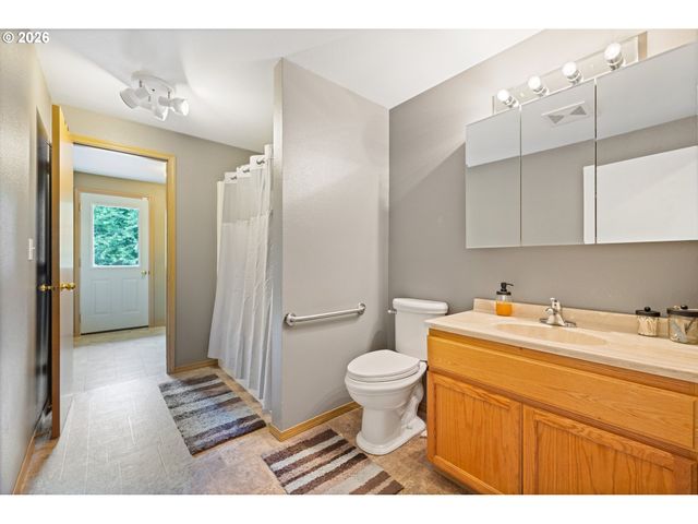 265 EASY STREET Rd, Silver Lake, WA 98645