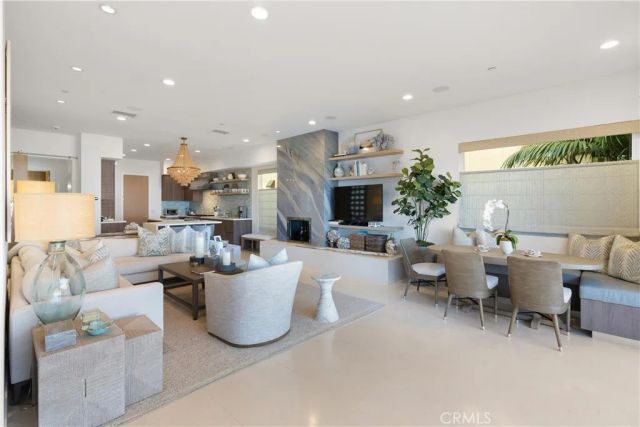 3306 Marcus Avenue, Newport Beach, CA 92663