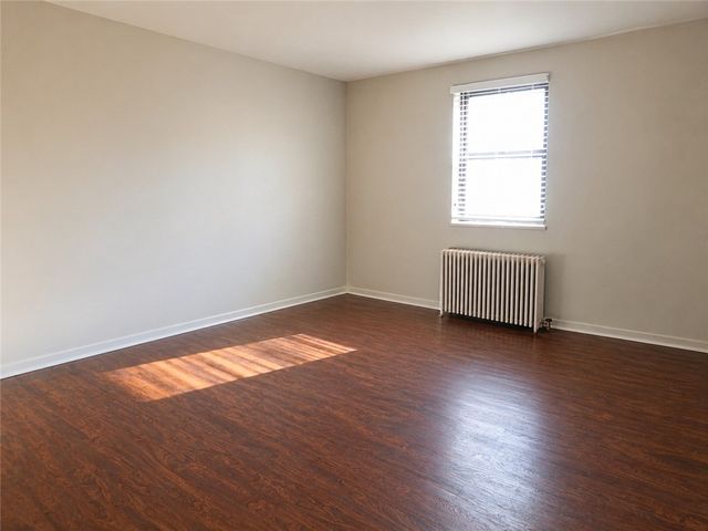 101 Mt Lebanon Blvd, Mt Lebanon, PA 15228