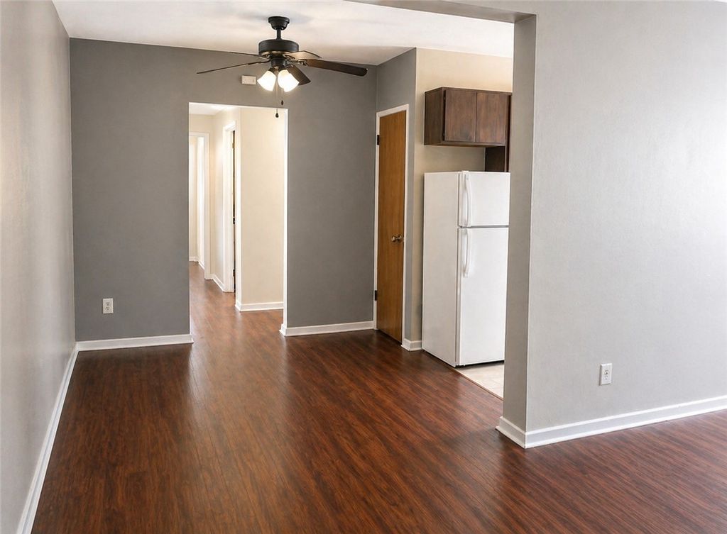 101 Mt Lebanon Blvd, Mt Lebanon, PA 15228