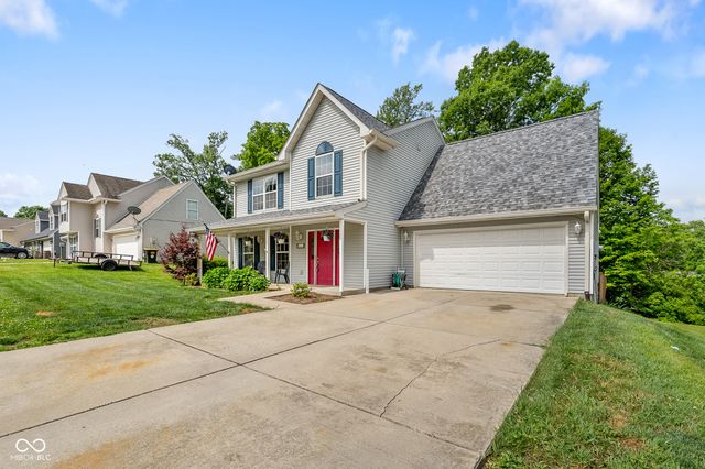 834 S Deer Run, Ellettsville, IN 47429
