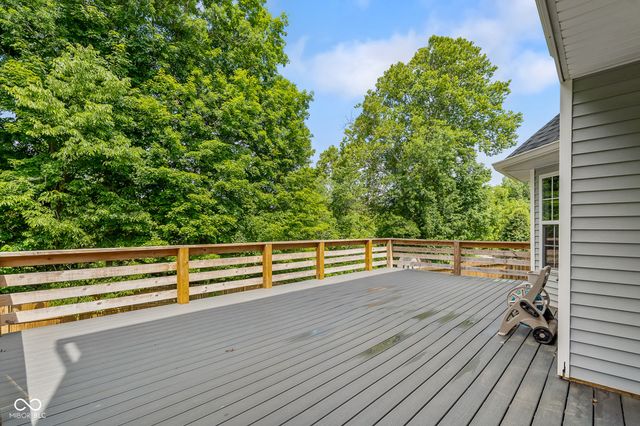 834 S Deer Run, Ellettsville, IN 47429