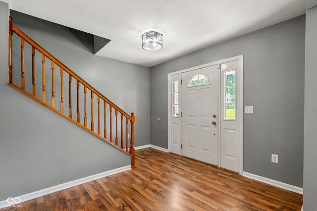 834 S Deer Run, Ellettsville, IN 47429