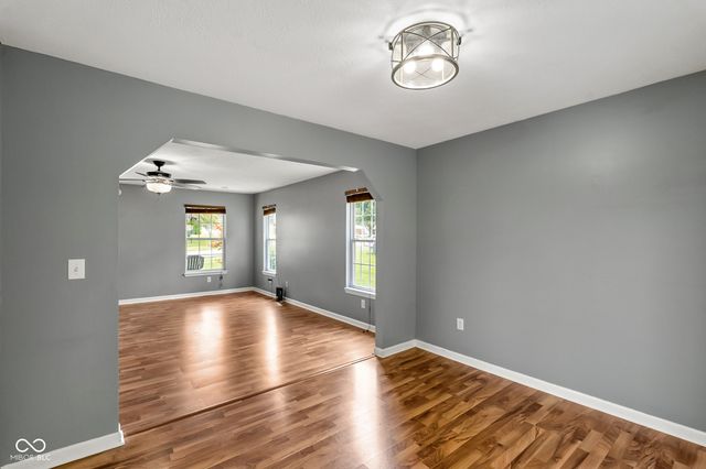 834 S Deer Run, Ellettsville, IN 47429