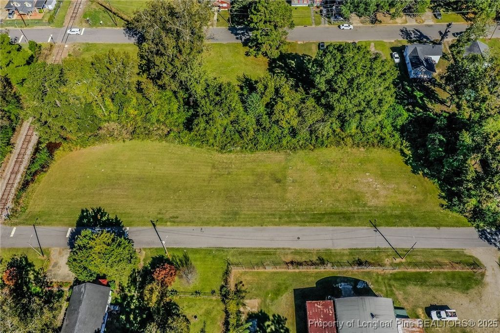 9th Street, Lumberton, NC 28358 — photo 2