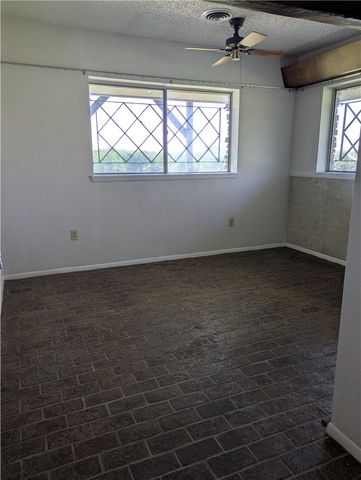 155 Buffalo Road, George West, TX 78022