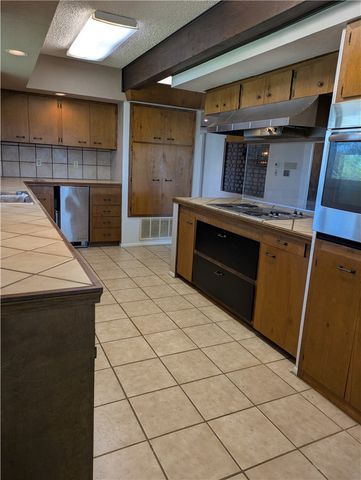 155 Buffalo Road, George West, TX 78022