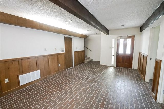 155 Buffalo Road, George West, TX 78022