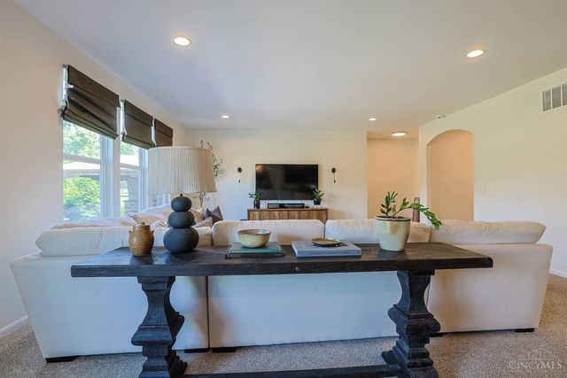 5356 Renaissance Park Drive, Middletown, OH 45005