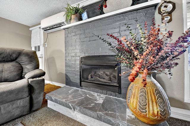 2927 Chisum Ave, Odessa, TX 79762