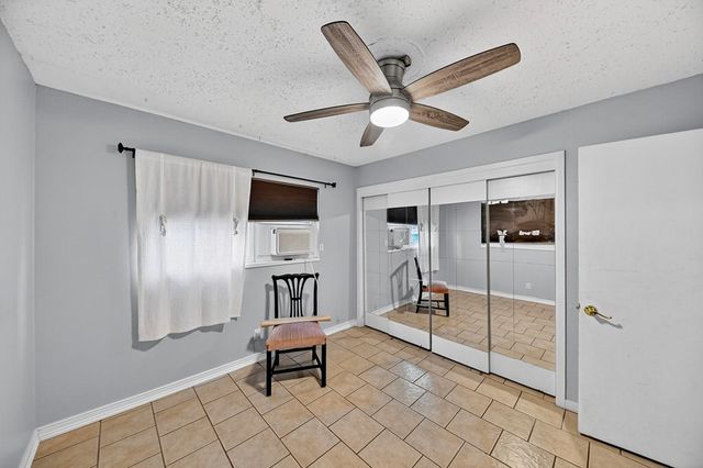 2927 Chisum Ave, Odessa, TX 79762