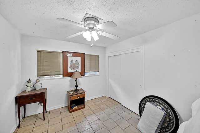 2927 Chisum Ave, Odessa, TX 79762