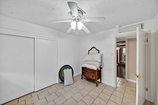 2927 Chisum Ave, Odessa, TX 79762