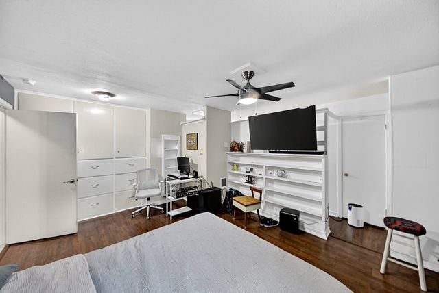 2927 Chisum Ave, Odessa, TX 79762