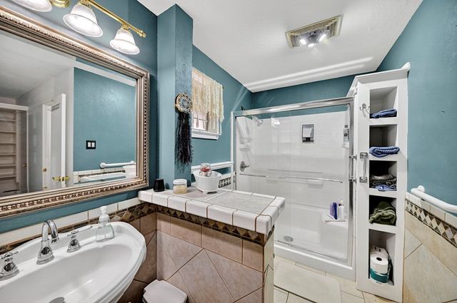 2927 Chisum Ave, Odessa, TX 79762