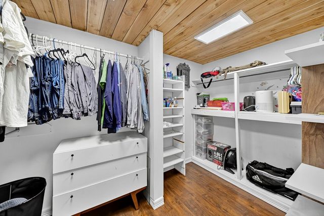 2927 Chisum Ave, Odessa, TX 79762