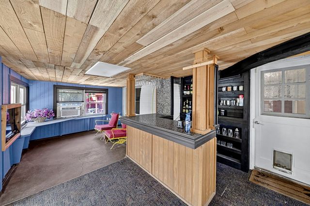 2927 Chisum Ave, Odessa, TX 79762