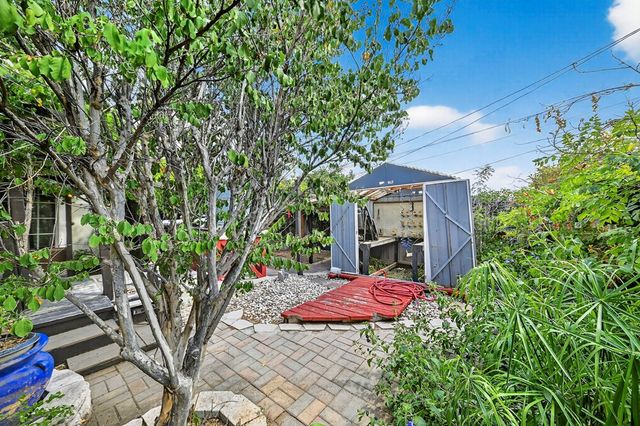 2927 Chisum Ave, Odessa, TX 79762