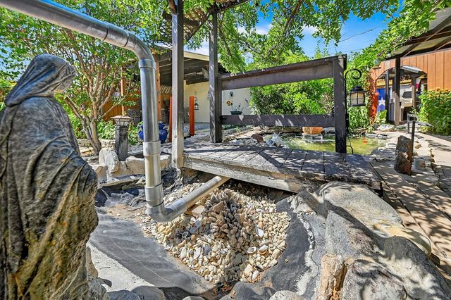 2927 Chisum Ave, Odessa, TX 79762