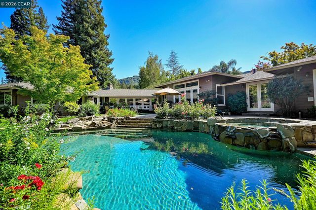 144 Irongate Ct, Alamo, CA 94507