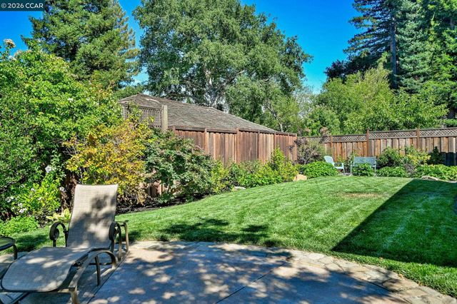 144 Irongate Ct, Alamo, CA 94507