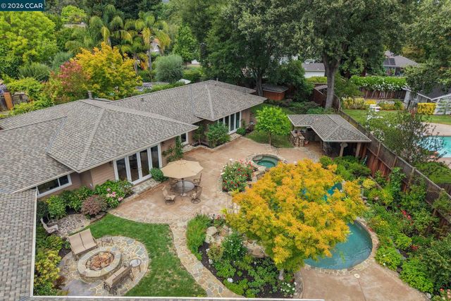 144 Irongate Ct, Alamo, CA 94507