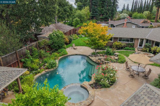 144 Irongate Ct, Alamo, CA 94507