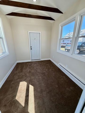 26 Mt. Tom Ave, Easthampton, MA 01027