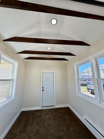 26 Mt. Tom Ave, Easthampton, MA 01027