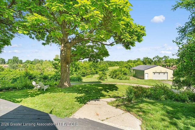 6340 N Hartel Road, Potterville, MI 48876