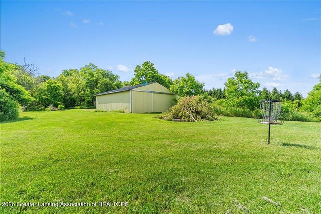 6340 N Hartel Road, Potterville, MI 48876