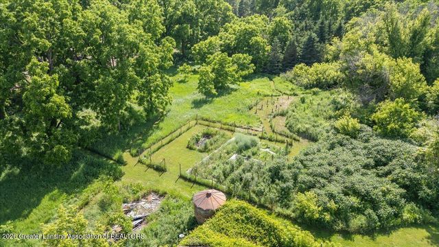 6340 N Hartel Road, Potterville, MI 48876