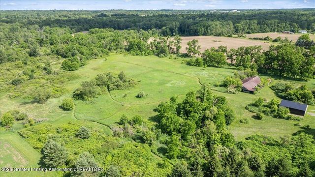 6340 N Hartel Road, Potterville, MI 48876