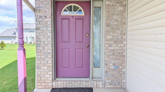 N280 EASTOWNE LANE, Appleton, WI 54915
