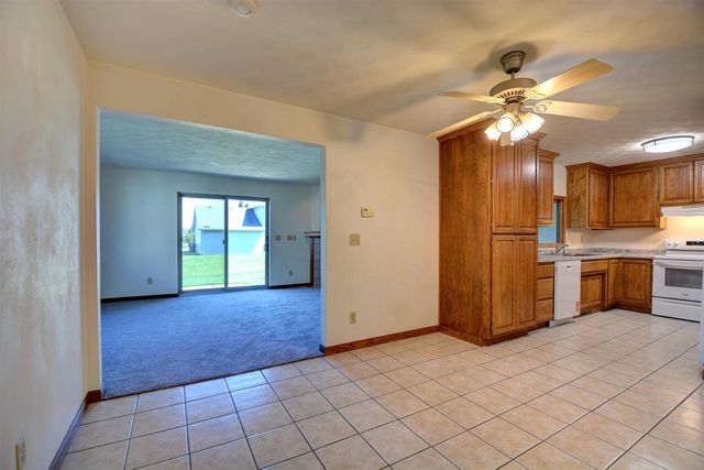N280 EASTOWNE LANE, Appleton, WI 54915