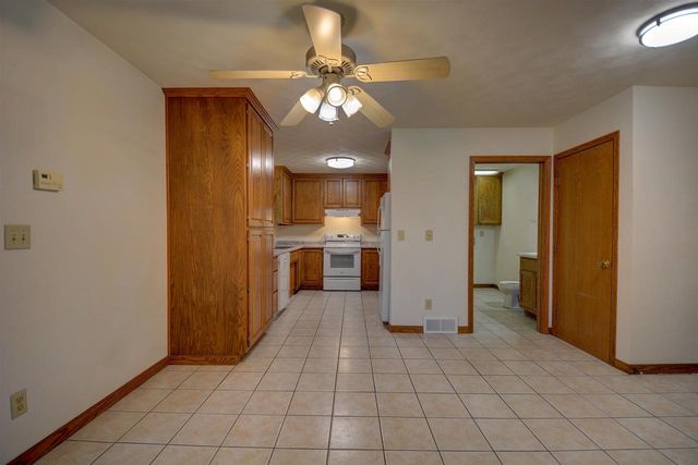 N280 EASTOWNE LANE, Appleton, WI 54915