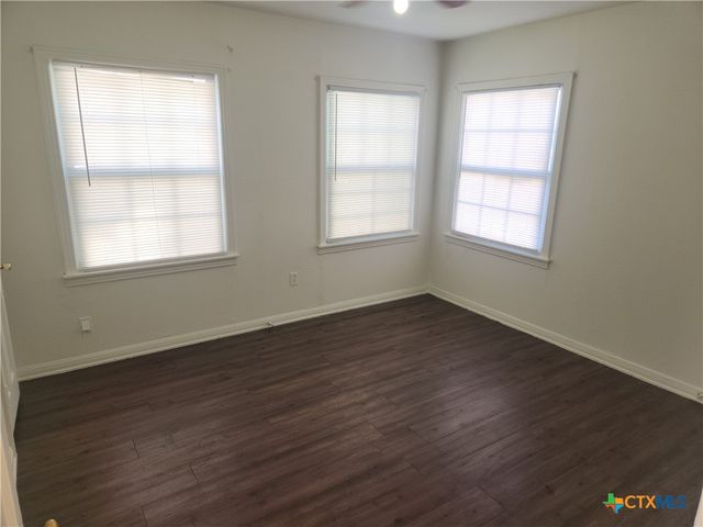 902 S 23rd Street, Temple, TX 76504