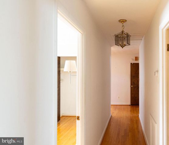 9434 DUBARRY AVE, Lanham, MD 20706