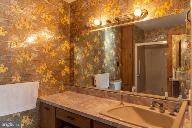 9434 DUBARRY AVE, Lanham, MD 20706